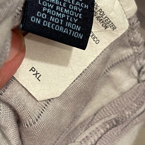 Gray Tee - Picture 4 of 5